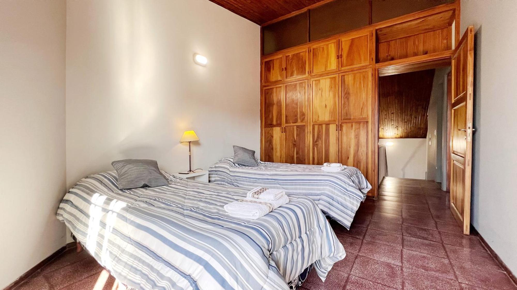 Duplex Mendoza Con Chochera Techada Eksteriør bilde